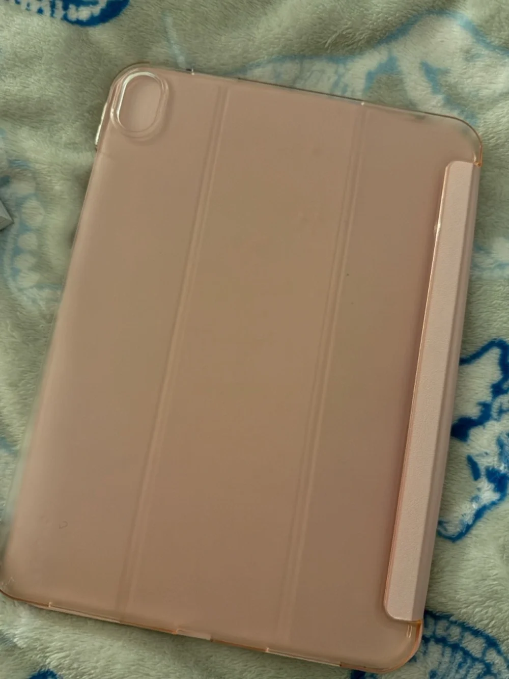 Pink case for Ipad 10th generation.